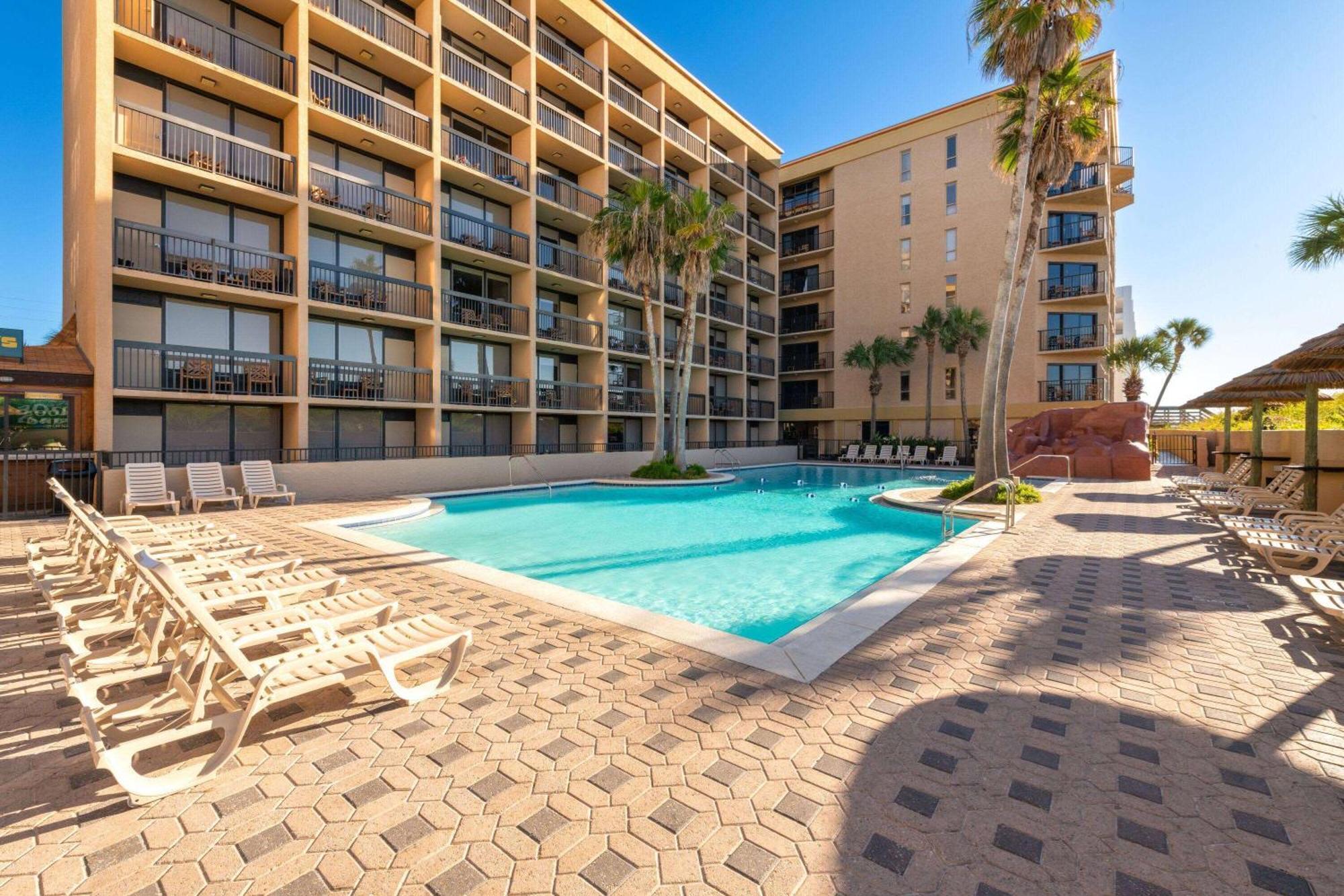 Wyndham Garden Fort Walton Beach Destin Exterior photo
