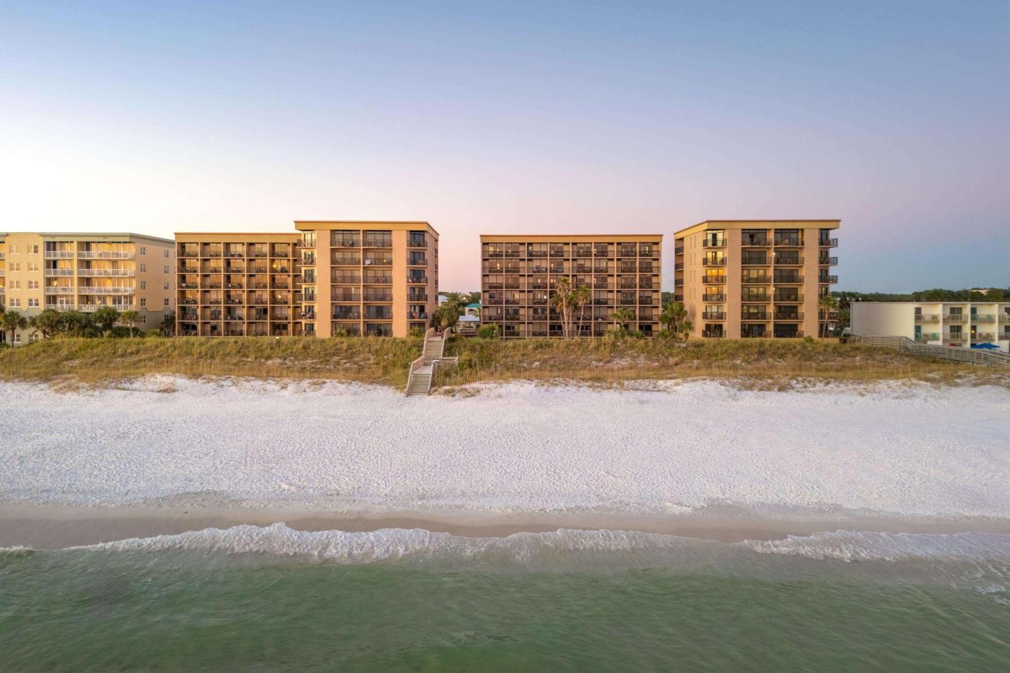 Wyndham Garden Fort Walton Beach Destin Exterior photo