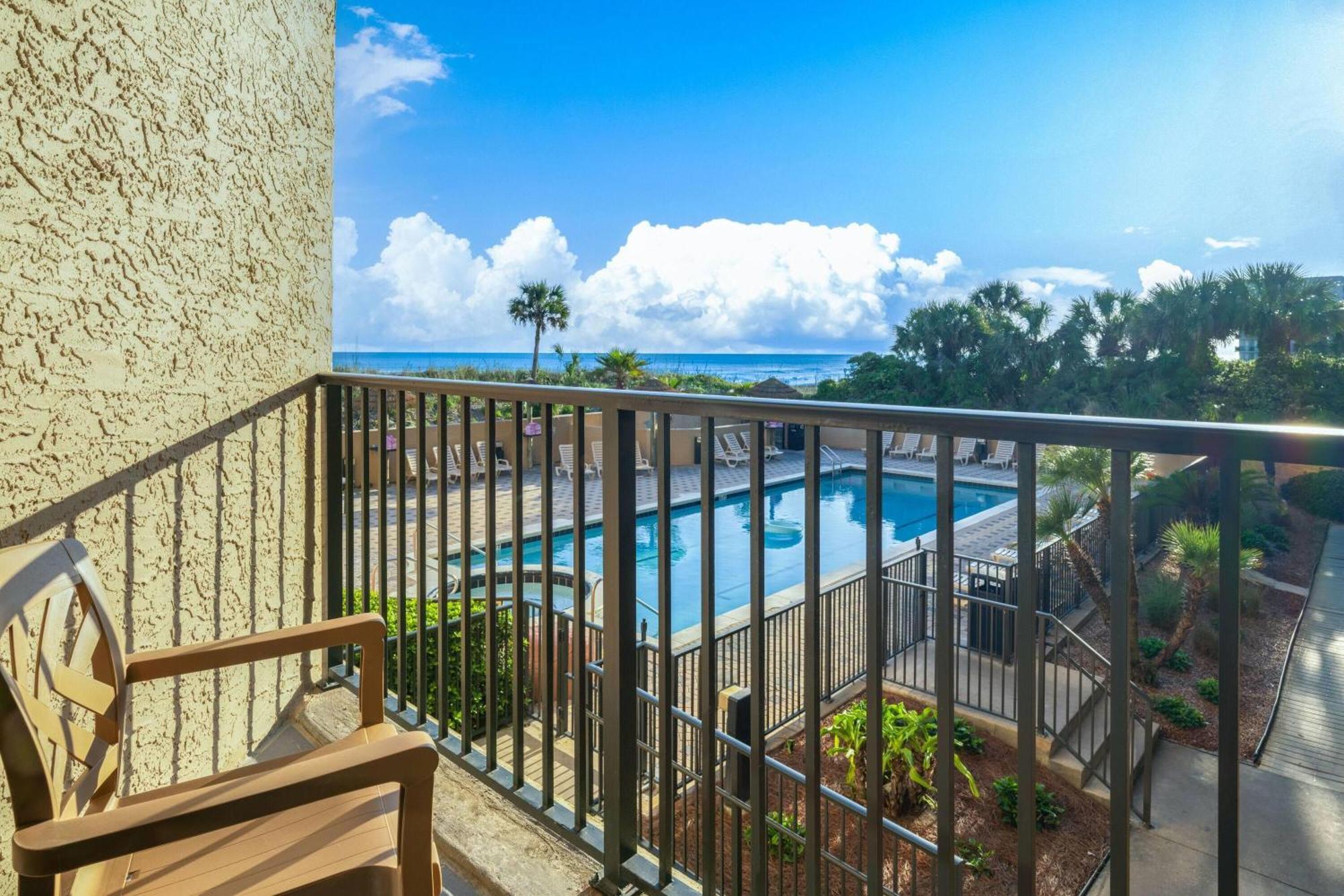 Wyndham Garden Fort Walton Beach Destin Exterior photo